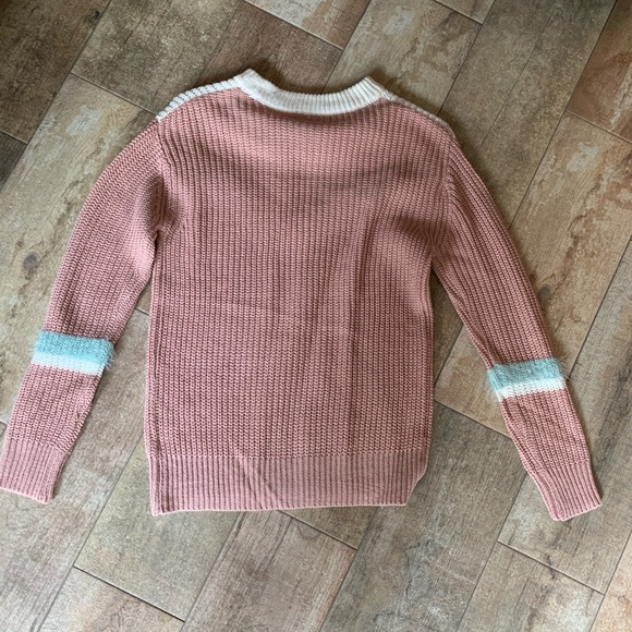 Freshman Chevron Pattern Sweater - Picture 3 of 3